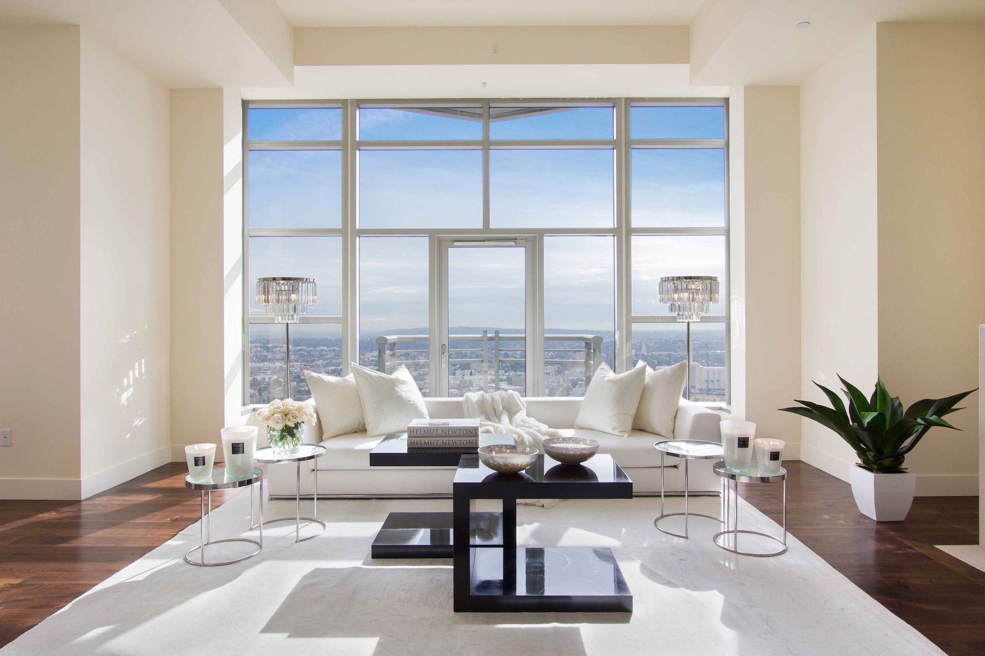 Luxury-Penthouse-in-The-Carlyle-Residences-06