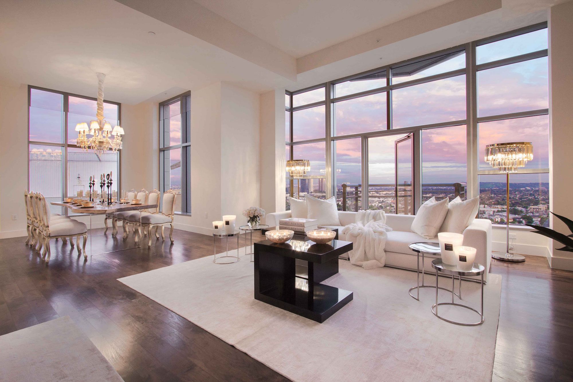 Luxury-Penthouse-in-The-Carlyle-Residences-48